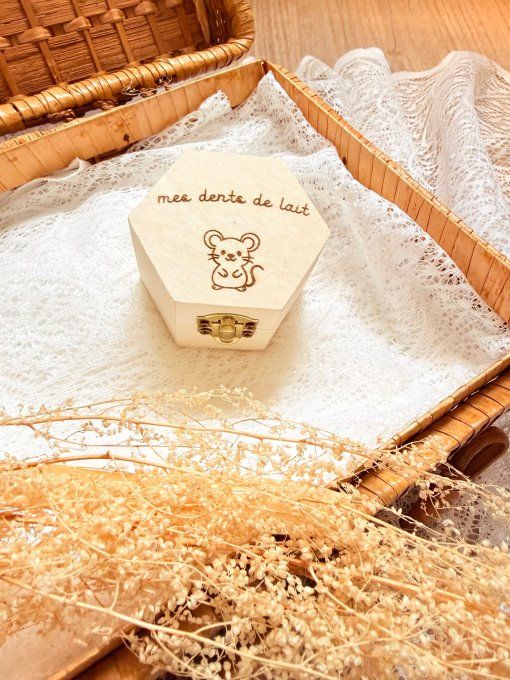 Petite boîte à dents de lait personnalisable