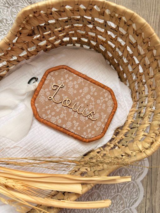 Tambourin de naissance personnalisé – Prénom en bois